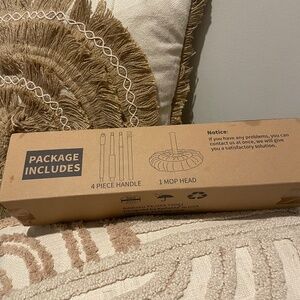 KEFANTA Twist Mop with 4-Piece Handle & Mop Head